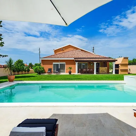 Green Residence Villa Zadar فيلة زادار