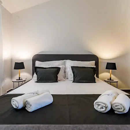 Green Residence Villa Zadar فيلة *
