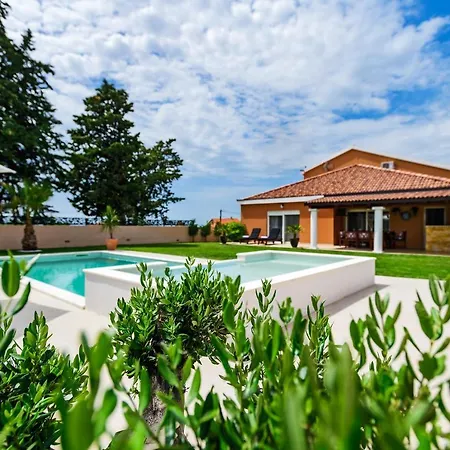 Вилла Green Residence Villa Zadar