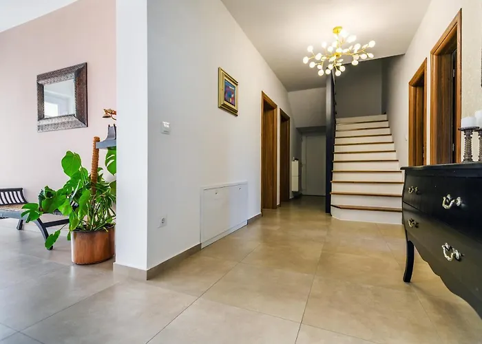 Green Residence Villa Zadar Задар