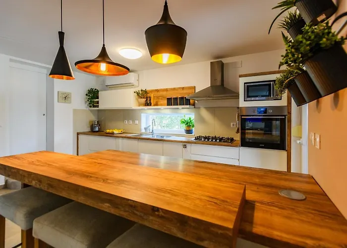 Green Residence Villa Zadar Вилла *