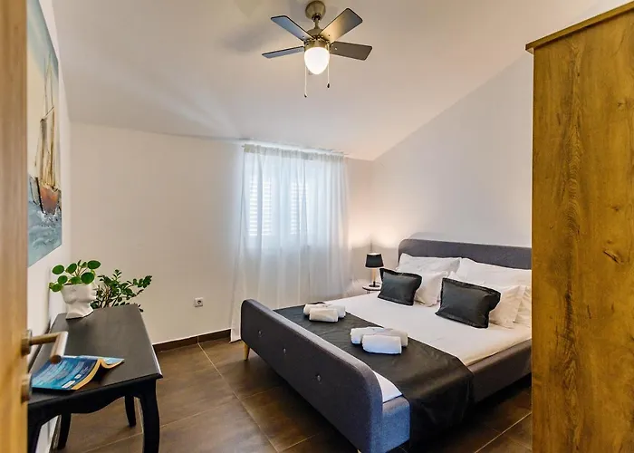 Green Residence Villa Zadar * Задар