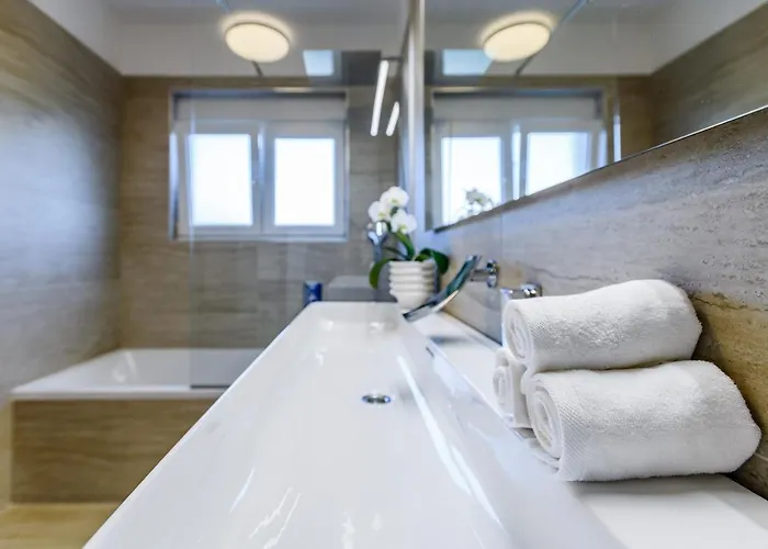 Green Residence Villa Zadar Вилла *